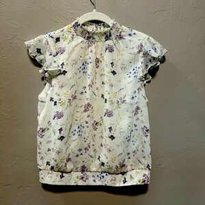 Express Blouse with Floral pattern